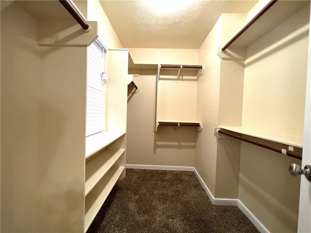 902 Eagle Avenue, College Station, TX 77845