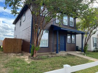 902 Eagle Avenue, College Station, TX 77845
