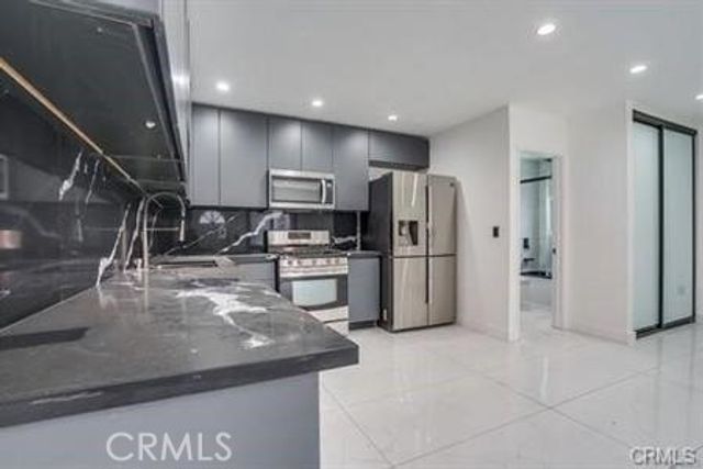 5032 amestoy, Encino, CA 91316