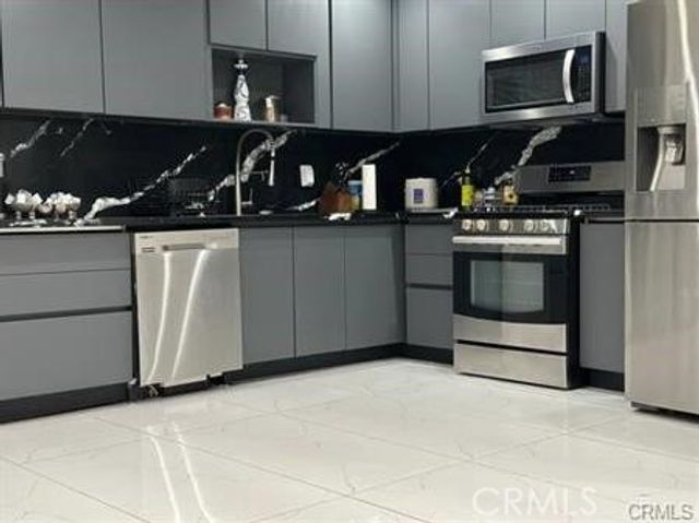 5032 amestoy, Encino, CA 91316