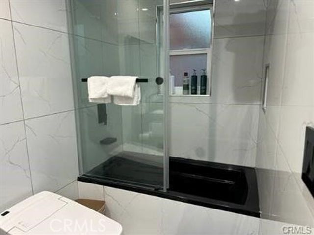 5032 amestoy, Encino, CA 91316