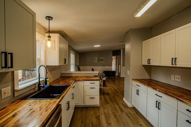 448 SW CENTRAL TERRACE, Fort White, FL 32038