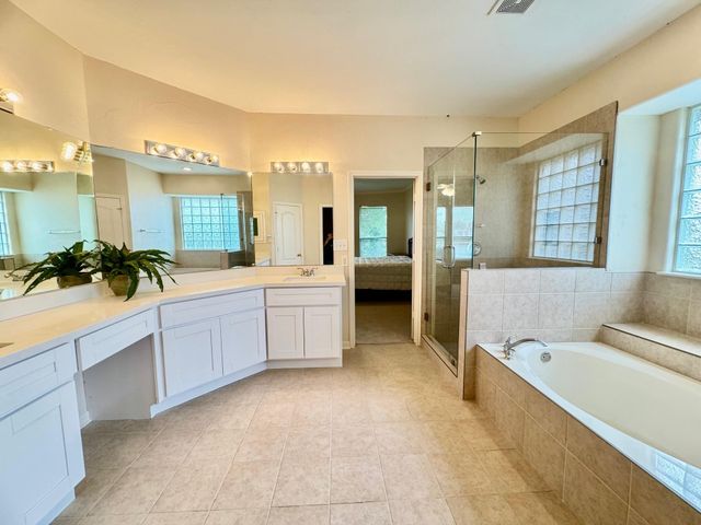 6806 Sable River Court, Missouri City, TX 77459