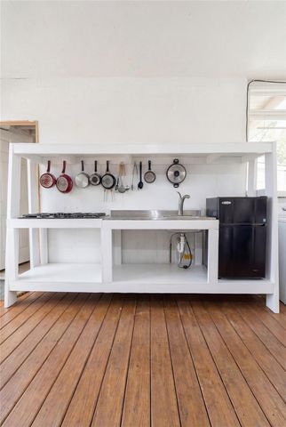 511 S Winfree Street, Dayton, TX 77535