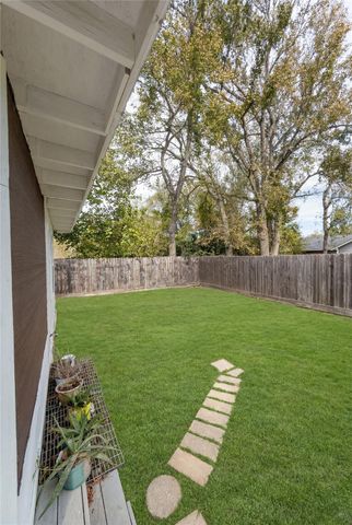 511 S Winfree Street, Dayton, TX 77535