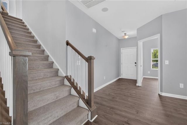3424 Vickrey Woods Place, High Point, NC 27260