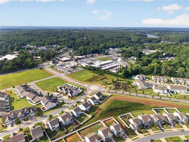 3424 Vickrey Woods Place, High Point, NC 27260