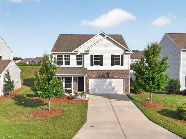 3424 Vickrey Woods Place, High Point, NC 27260