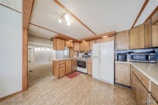 36395 Highway 72, Salem, MO 65560