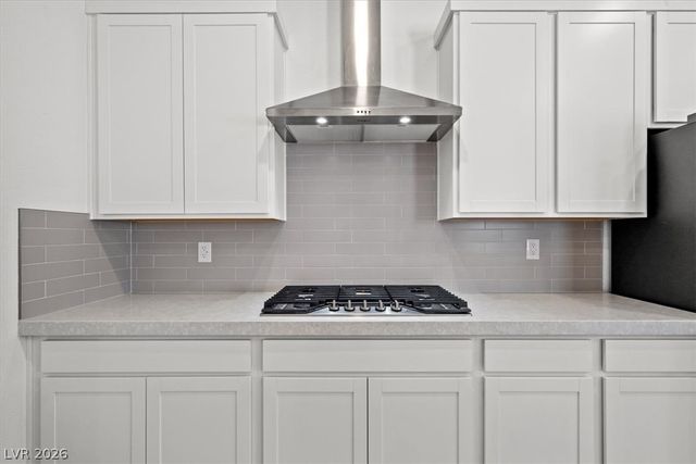 823 Eaton Falls Street, Henderson, NV 89011