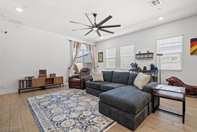 823 Eaton Falls Street, Henderson, NV 89011