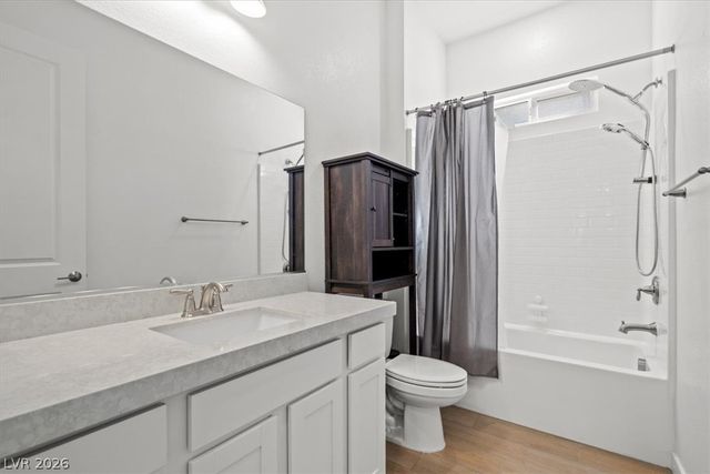 823 Eaton Falls Street, Henderson, NV 89011