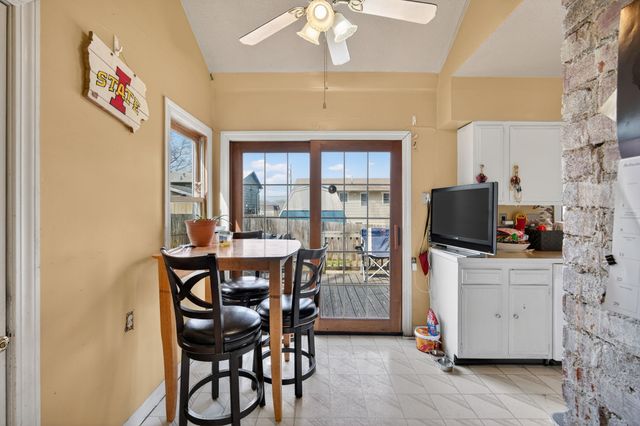 2755 Adams Avenue, Des Moines, IA 50310