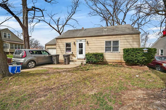 2755 Adams Avenue, Des Moines, IA 50310