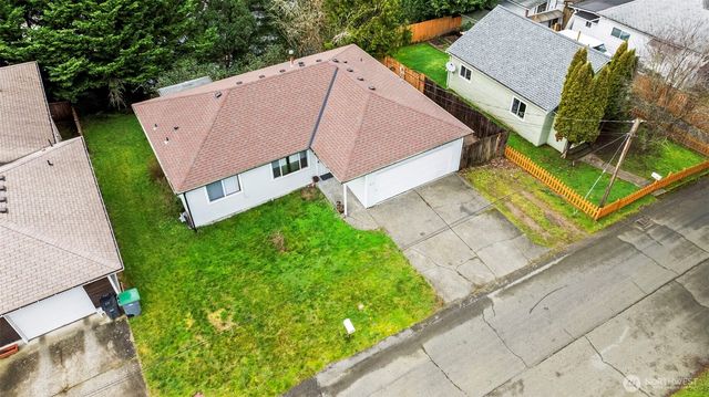 213 S Constitution Avenue, Bremerton, WA 98312