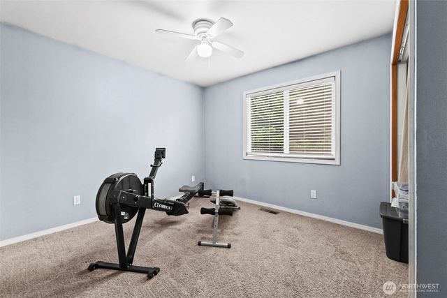 213 S Constitution Avenue, Bremerton, WA 98312