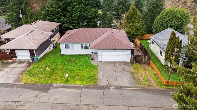 213 S Constitution Avenue, Bremerton, WA 98312