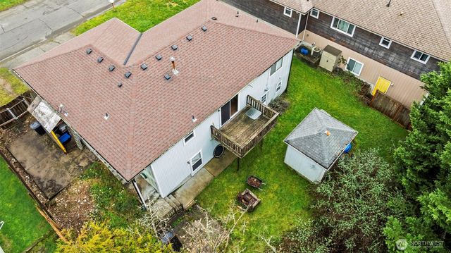 213 S Constitution Avenue, Bremerton, WA 98312