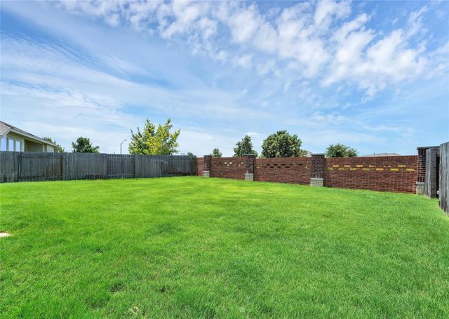 1005 Fountain Grass WAY, Georgetown, TX 78626