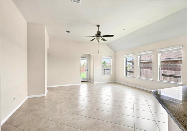 1005 Fountain Grass WAY, Georgetown, TX 78626