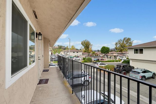 12152 Lemon Crest Drive 4, Lakeside, CA 92040