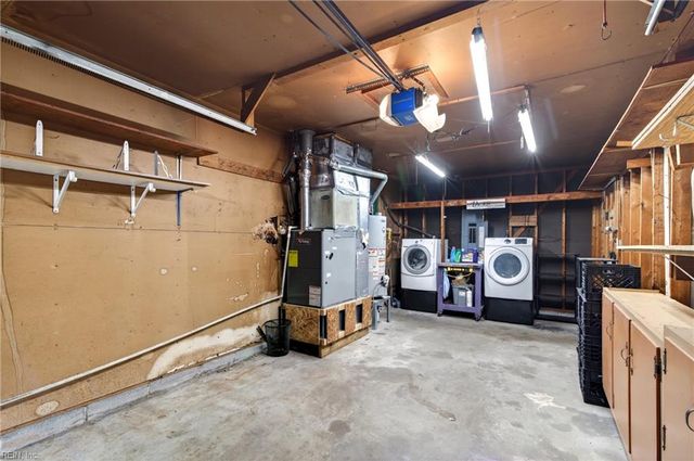 452 Bonifay DR, Hampton, VA 23666