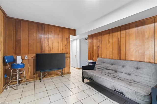 452 Bonifay DR, Hampton, VA 23666