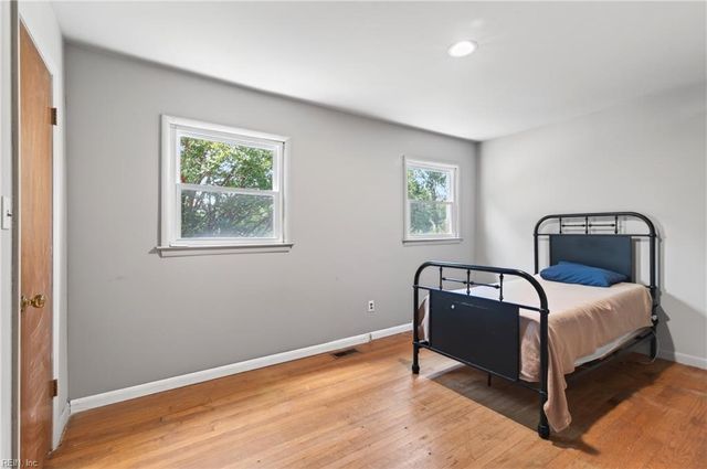 452 Bonifay DR, Hampton, VA 23666