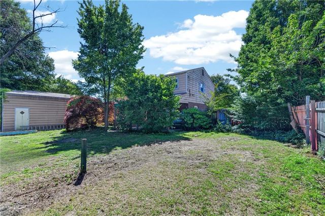452 Bonifay DR, Hampton, VA 23666