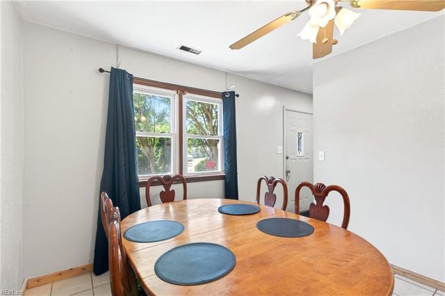 452 Bonifay DR, Hampton, VA 23666