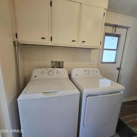 6942 W OLIVE Avenue 85, Peoria, AZ 85345