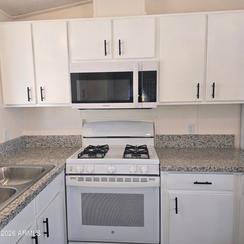6942 W OLIVE Avenue 85, Peoria, AZ 85345