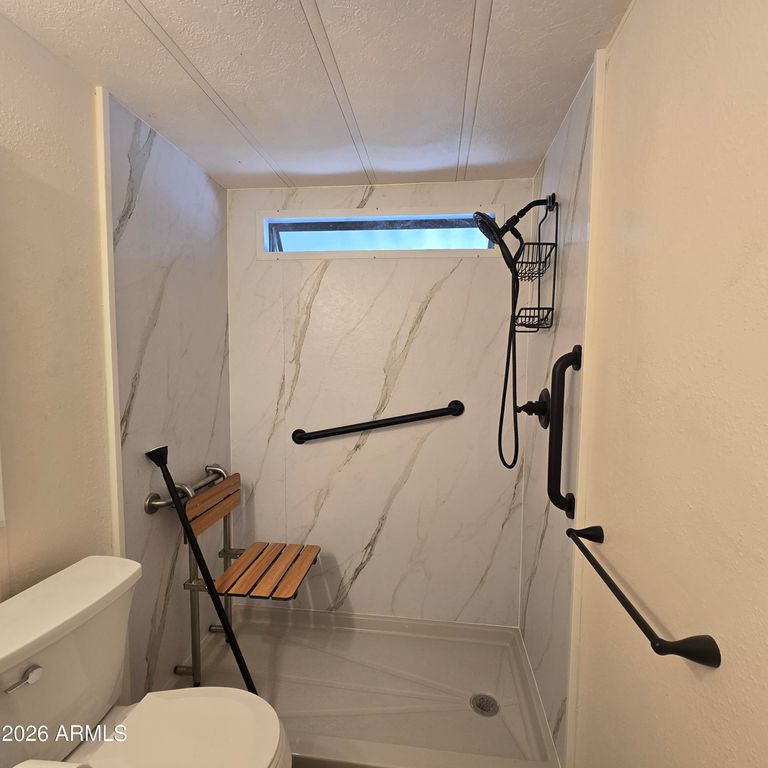 Image 10 of property listing at 6942 W OLIVE Avenue 85, Peoria, AZ 85345