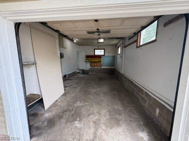 740 Ashwood Lane NE, New Philadelphia, OH 44663
