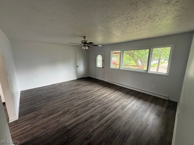 740 Ashwood Lane NE, New Philadelphia, OH 44663