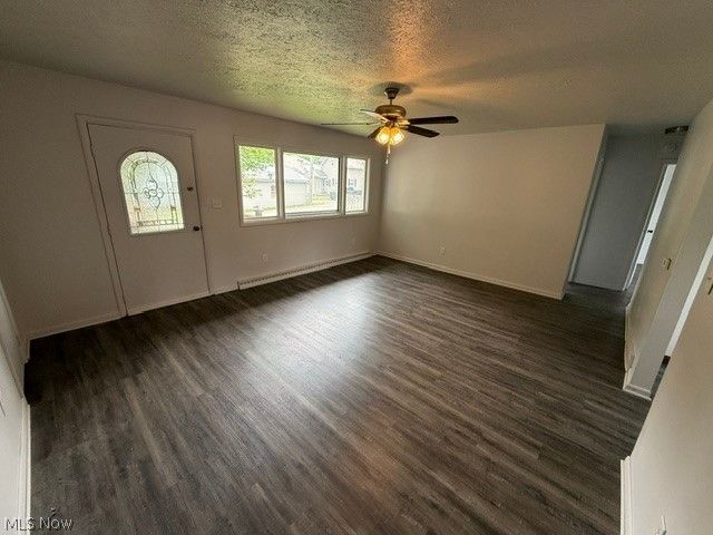 740 Ashwood Lane NE, New Philadelphia, OH 44663