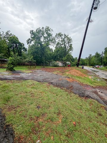 805 12TH NE, Paris, TX 75460