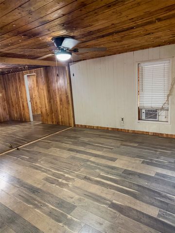 805 12TH NE, Paris, TX 75460