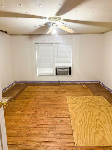 805 12TH NE, Paris, TX 75460