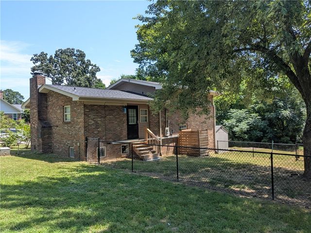305 Quarry Road, Russellville, AR 72802