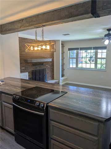 305 Quarry Road, Russellville, AR 72802