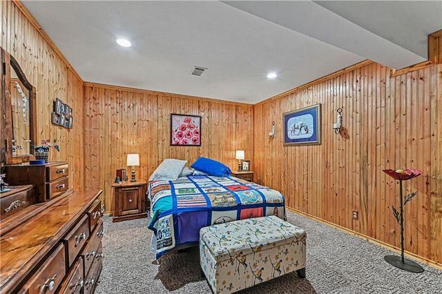 9600 NE 98th Street, Kansas City, MO 64157