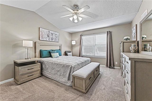 9600 NE 98th Street, Kansas City, MO 64157