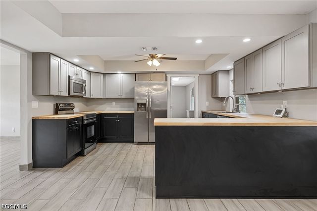 16941 Tarpon WAY, North Fort Myers, FL 33917