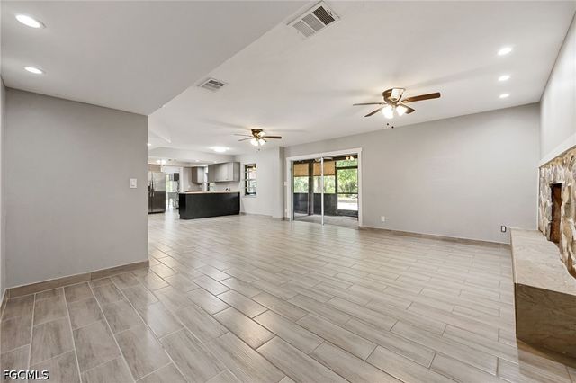 16941 Tarpon WAY, North Fort Myers, FL 33917