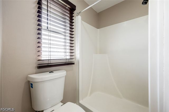 16941 Tarpon WAY, North Fort Myers, FL 33917