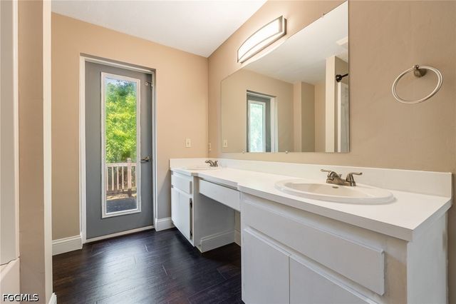 16941 Tarpon WAY, North Fort Myers, FL 33917