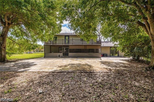 16941 Tarpon WAY, North Fort Myers, FL 33917