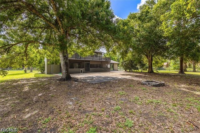 16941 Tarpon WAY, North Fort Myers, FL 33917