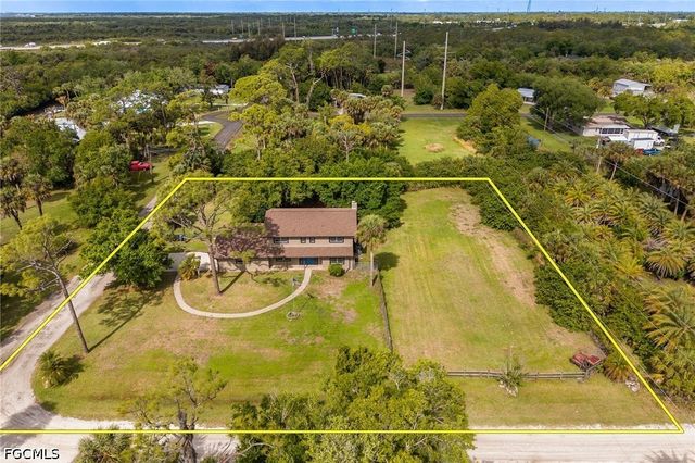 16941 Tarpon WAY, North Fort Myers, FL 33917